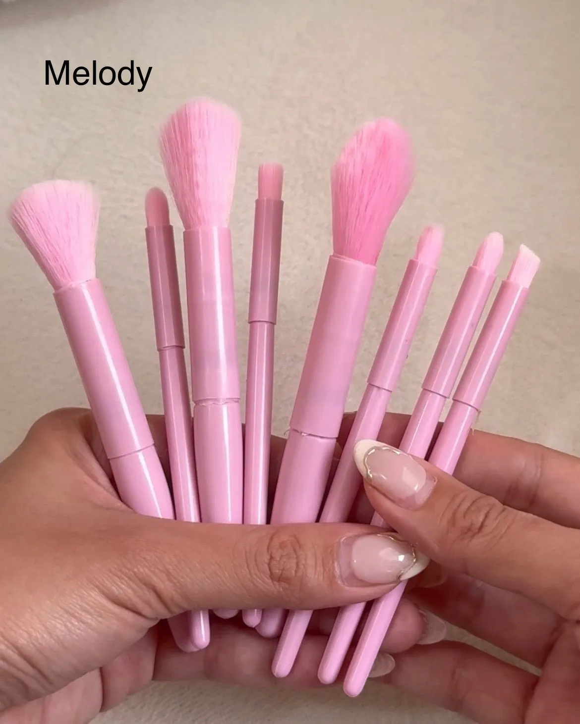 8pcs Mini Cartoon Travel Soft Fluffy Makeup Brushes Set