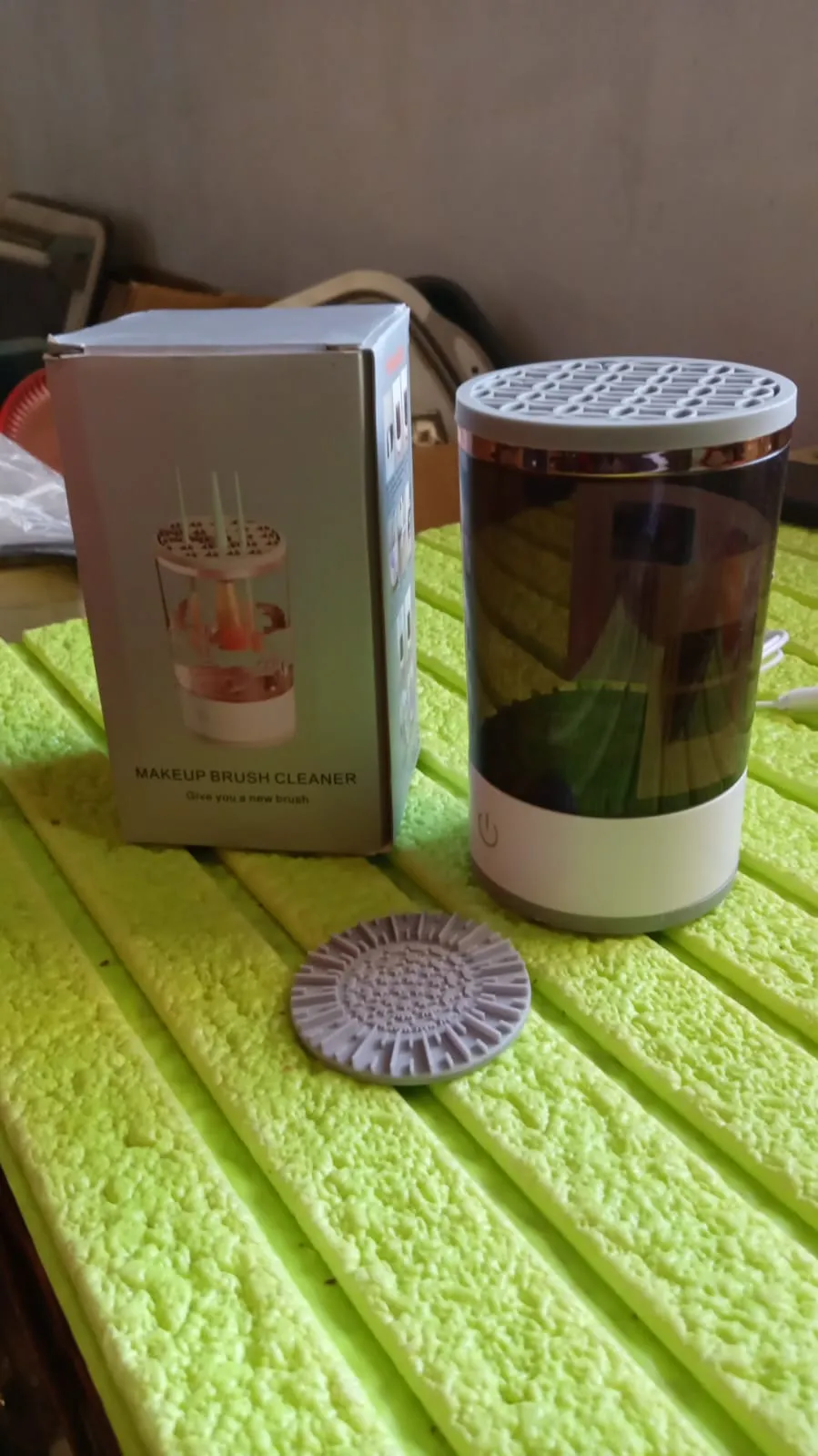 Automatic Electric Makeup Brush Cleaner & Organizer (1 Pc)