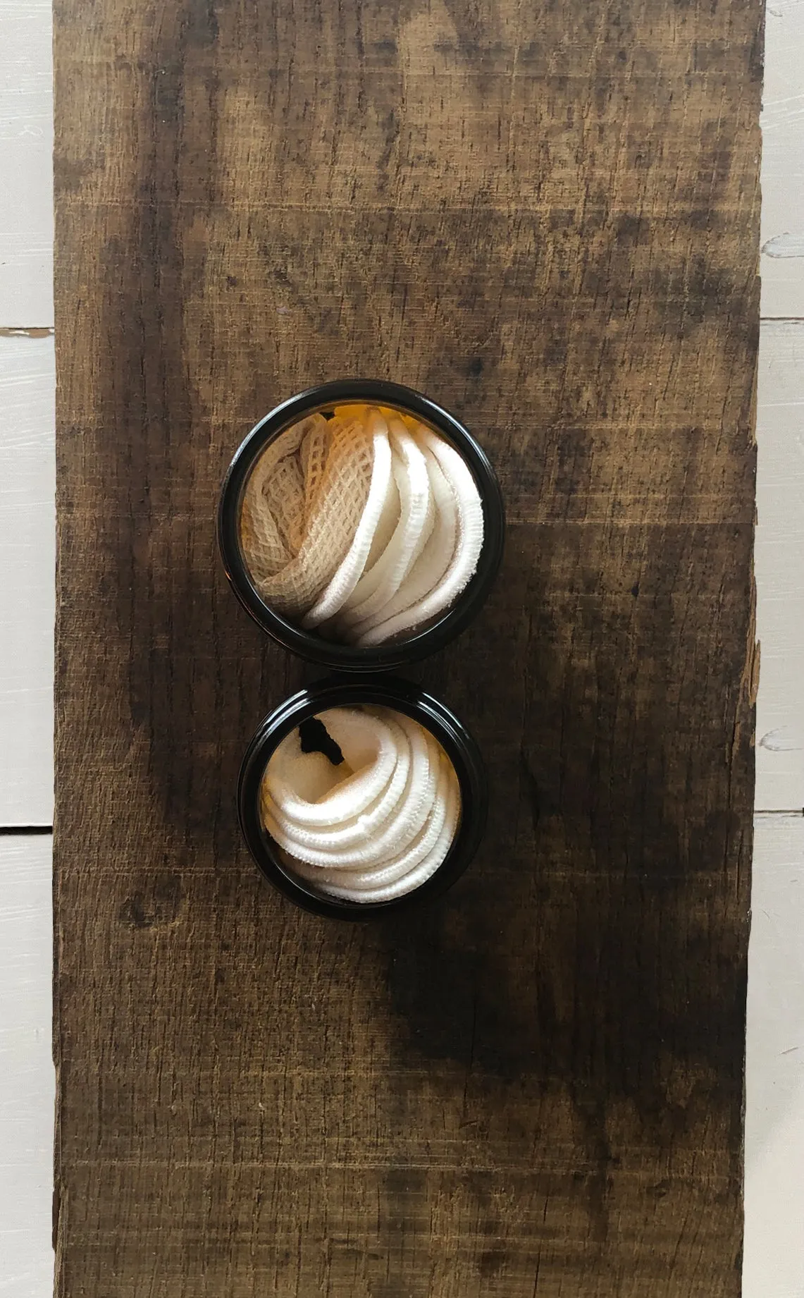 Bamboo Reusable Makeup Remover Pads in Amber Glass Jar