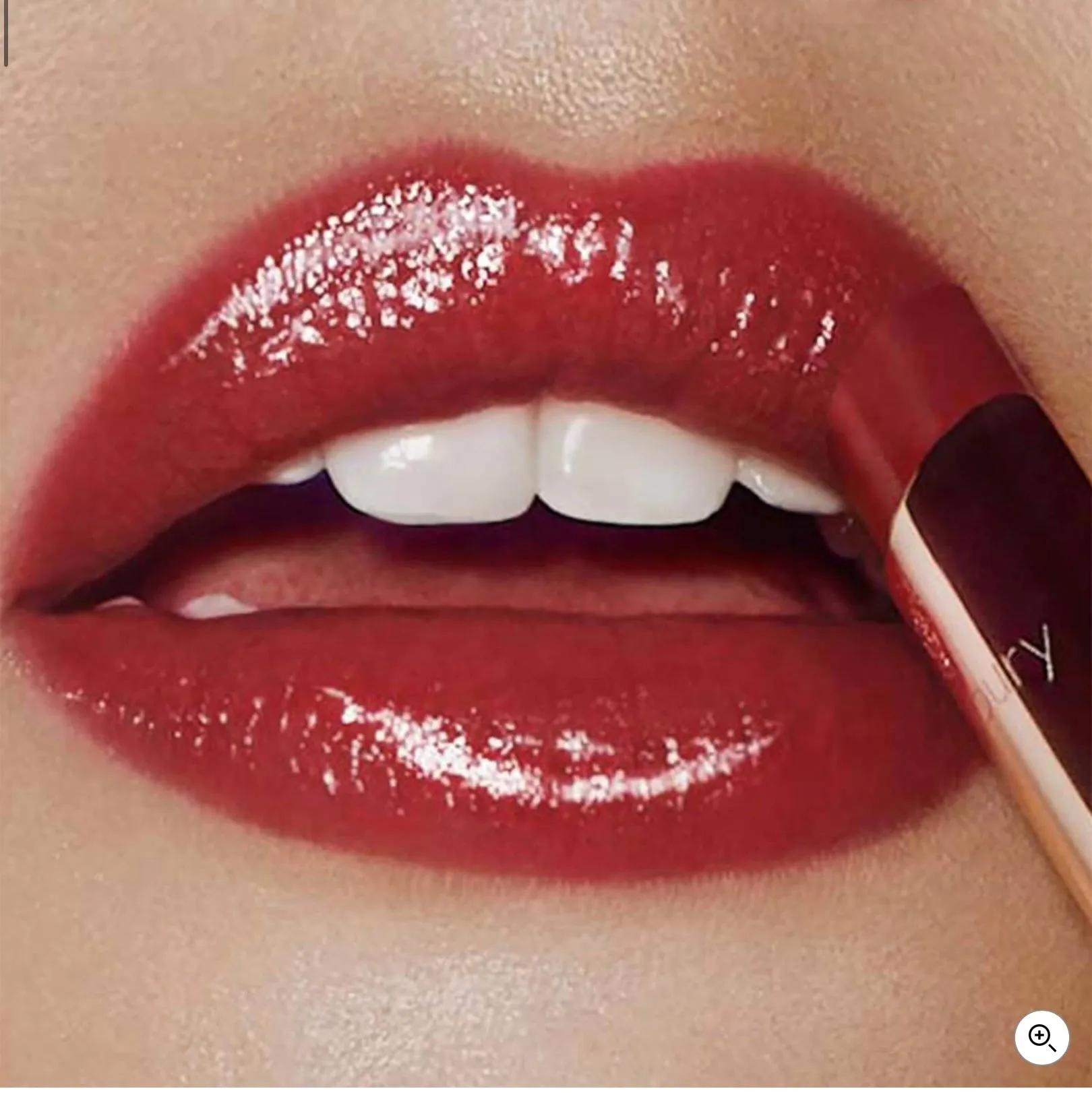 CHARLOTTE TILBURY SUPERSTAR LIPS walk of no shame