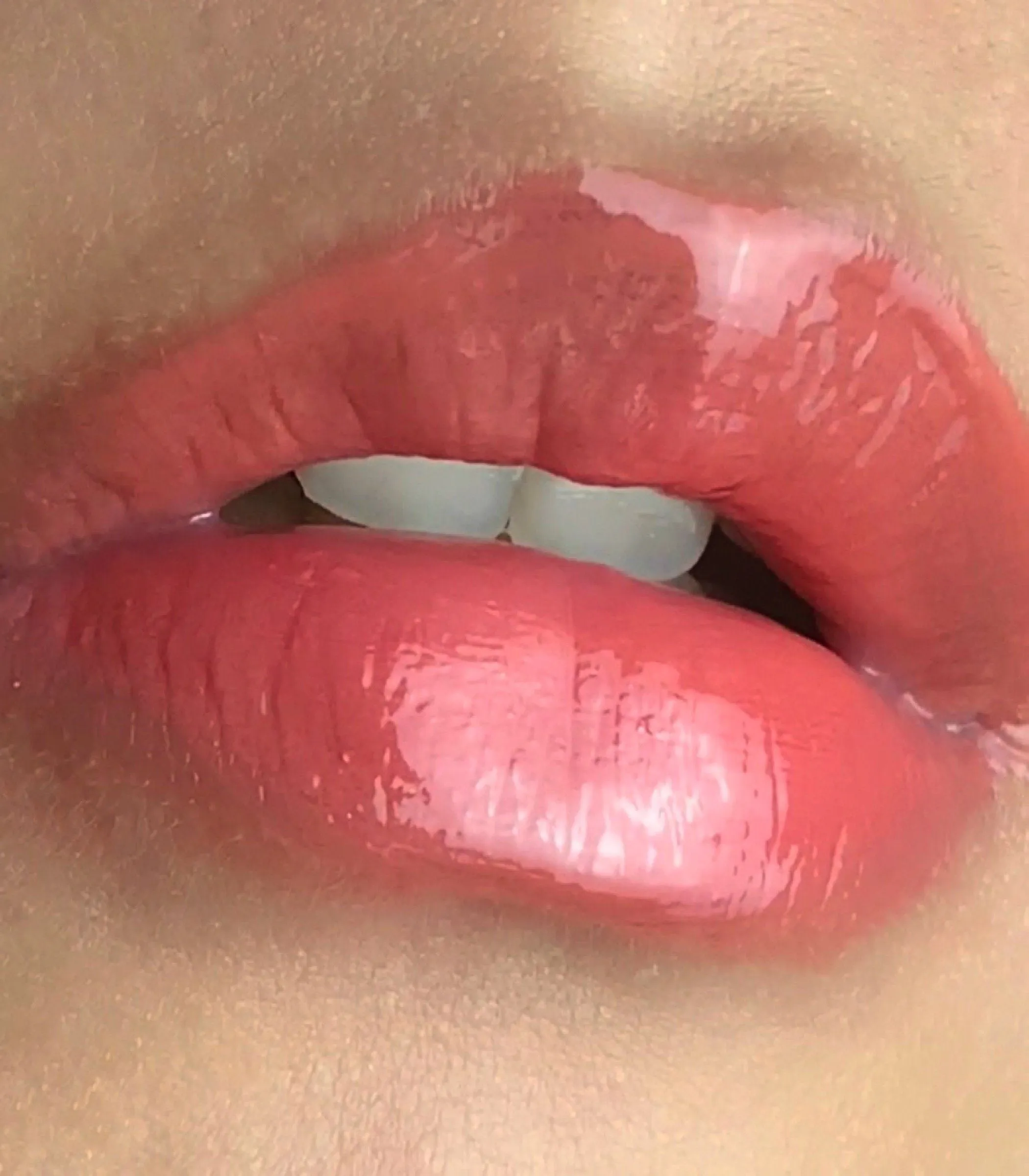 Glossylicious Shine Bomb - Beach Born