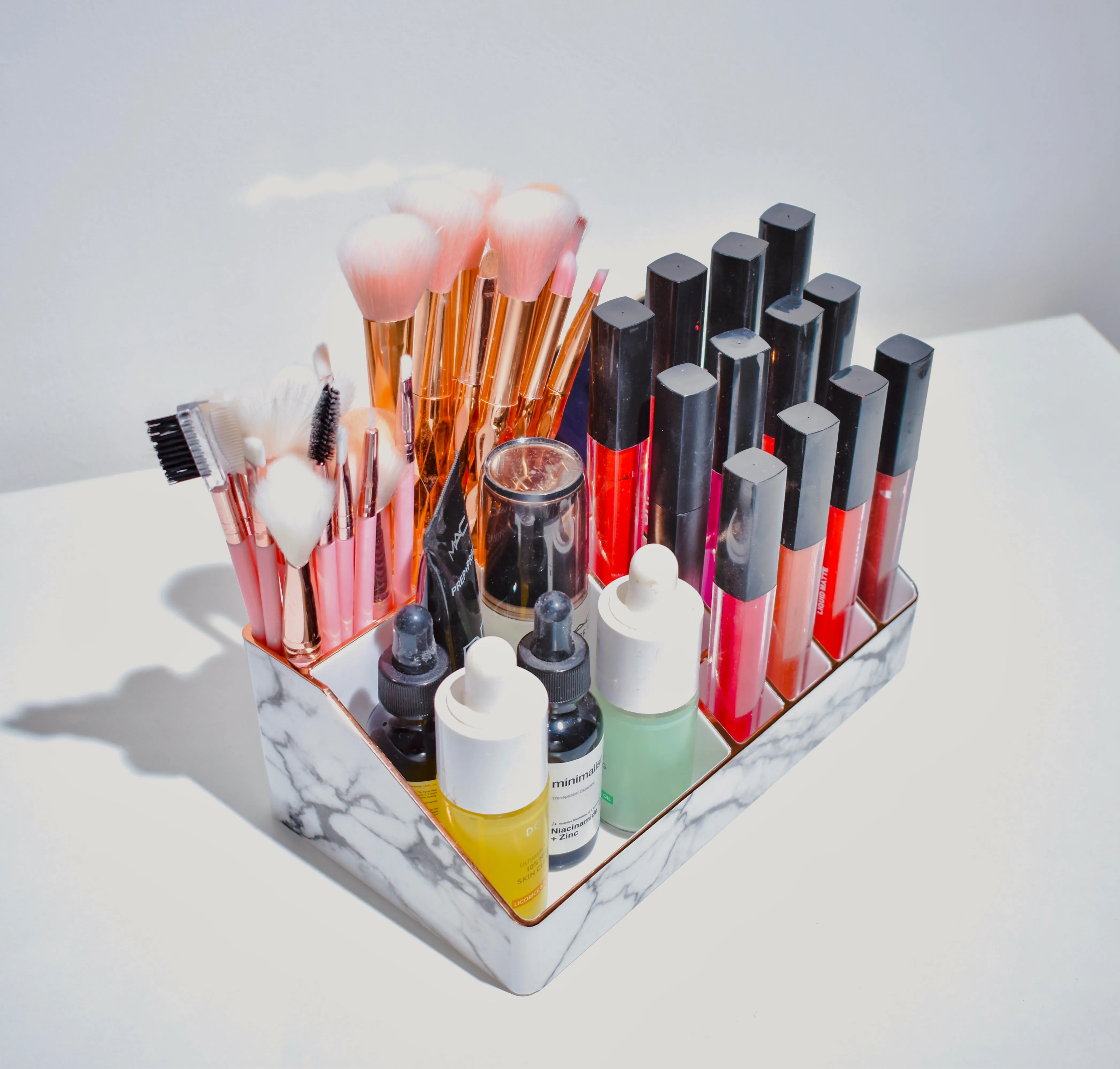 MARBLE MAKEUP TOWN | MAKEUP ORGANISER