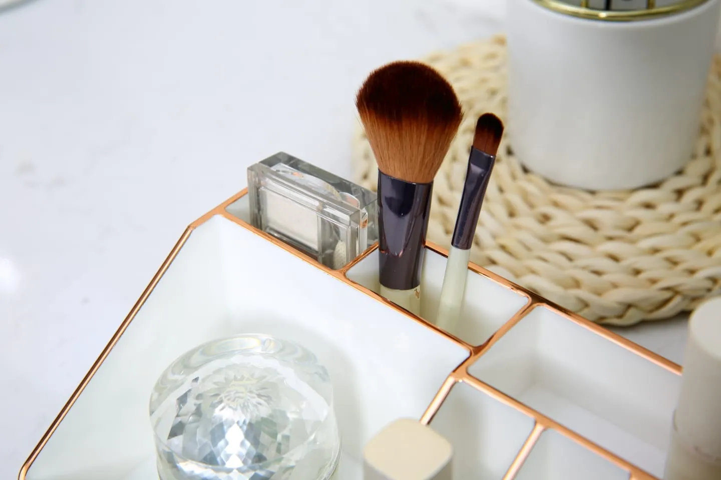 MARBLE MAKEUP TOWN | MAKEUP ORGANISER