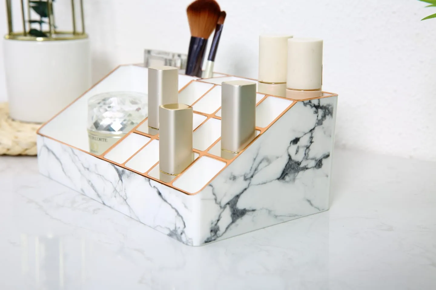 MARBLE MAKEUP TOWN | MAKEUP ORGANISER