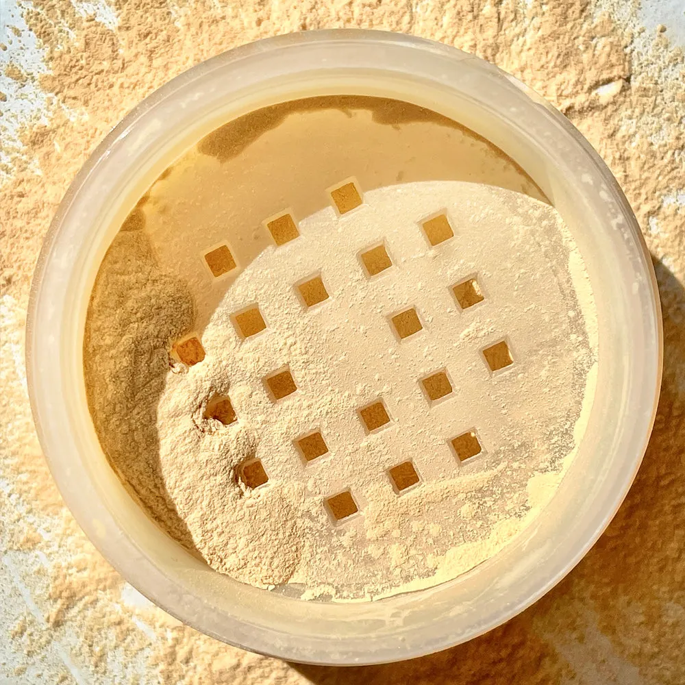 Relove By Revolution HD Super Matte Banana Powder