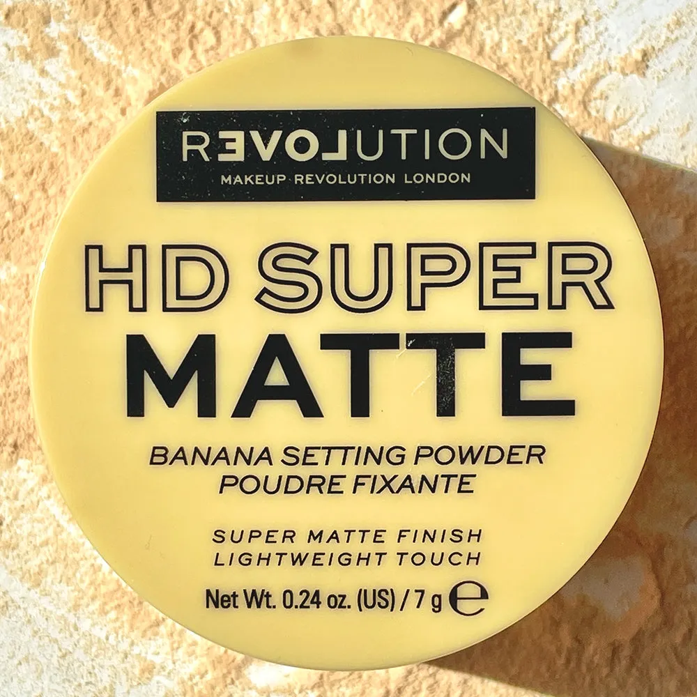 Relove By Revolution HD Super Matte Banana Powder